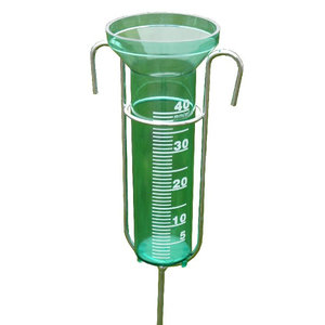 Regenmeter met steel Regenmeter met steel